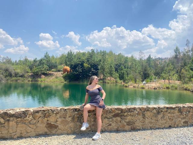 AtheneaRossi - Live porn &amp; sex cam - 19988722