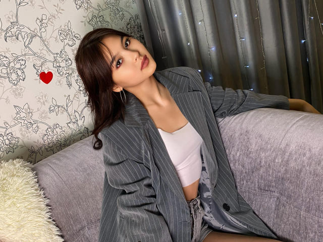 MiaKelly - Sexe cam en vivo - 19990266