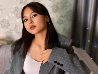 MiaKelly - Live sex cam - 19990298
