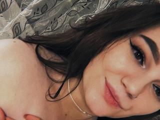 WinfredLou - Live porn &amp; sex cam - 19997982