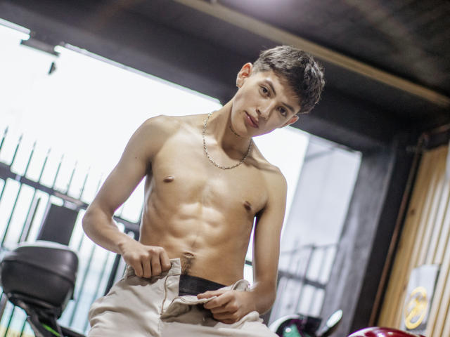 AxelWolfy - Sexe cam en vivo - 19998522