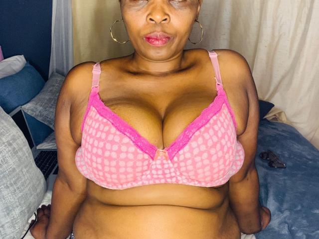 SexyRubi69 - Live sex cam - 19999362