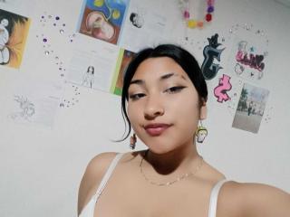 AbrilColleman - Live sex cam - 20009086