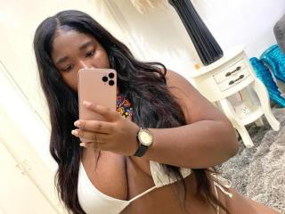 NahirobyEbony - Live Sex Cam - 20010254