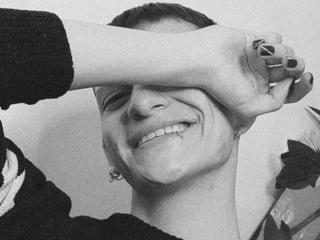 BastianLeonis - Sexe cam en vivo - 20010354