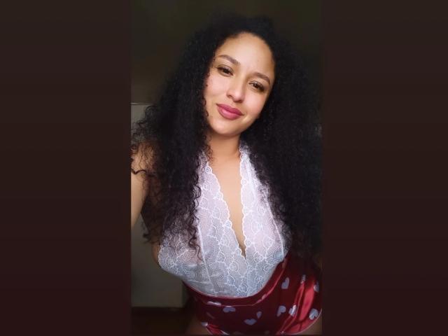 MelaniMouille - Live sex cam - 20016194