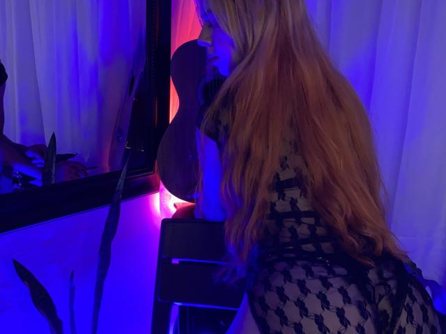 VictoriaSmithy - Live Sex Cam - 20016510