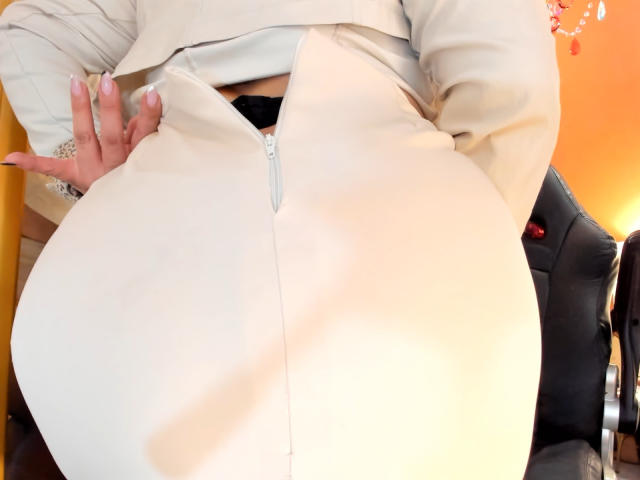 AlisGourmande - Live sexe cam - 20018490