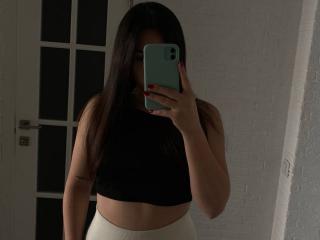 AmeliaEvans - Live porn &amp; sex cam - 20021650