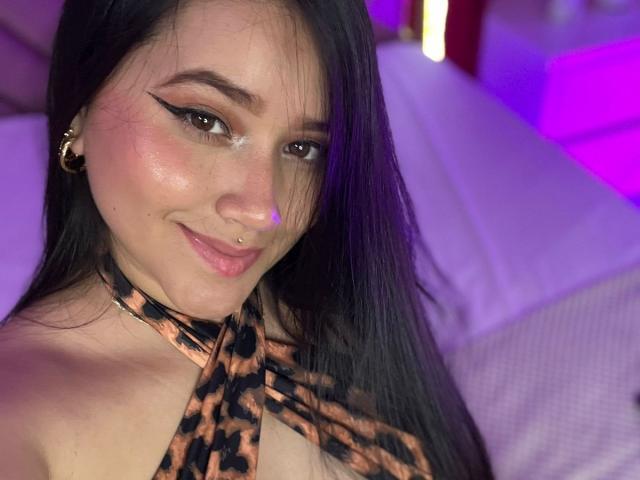 VeronicaWins - Live sex cam - 20023974