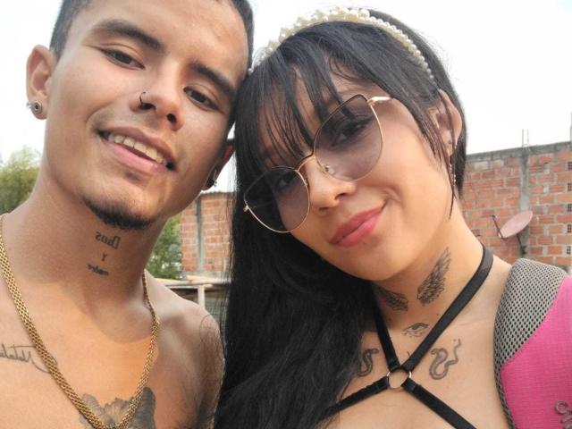 MichelleAndMark - Live sexe cam - 20032358