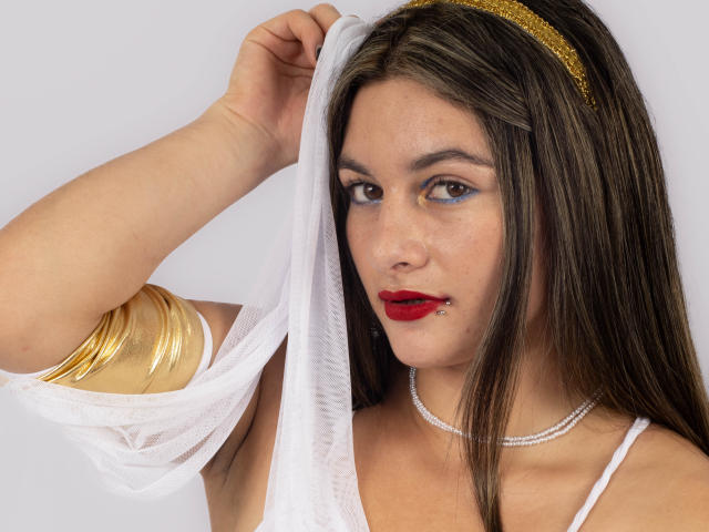 AtheneaRossi - Live sex cam - 20035802