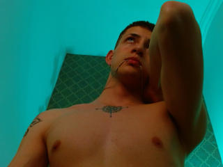 BastianLeonis - Live porn &amp; sex cam - 20047078