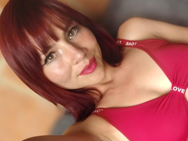 EmelySofia - Live porn &amp; sex cam - 20047498