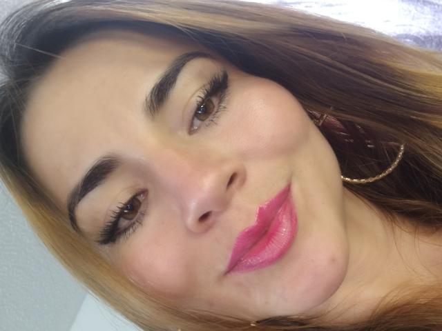 EmelySofia - Live sex cam - 20057598