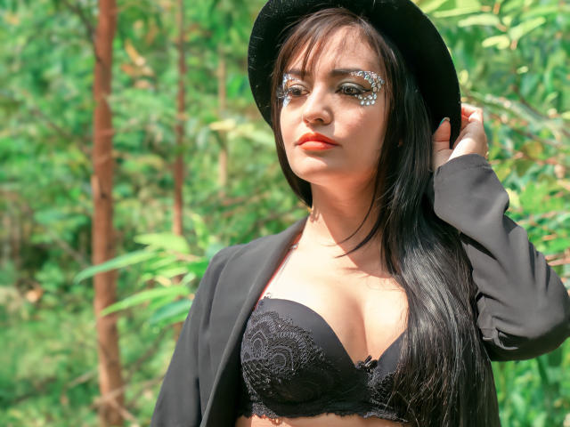 SilvannaReyes - Sexe cam en vivo - 20061246