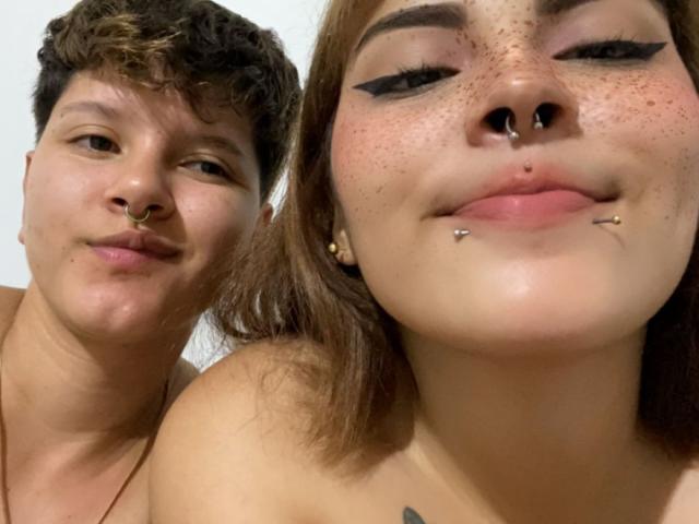 CamilleAndSophie - Live sex cam - 20078714