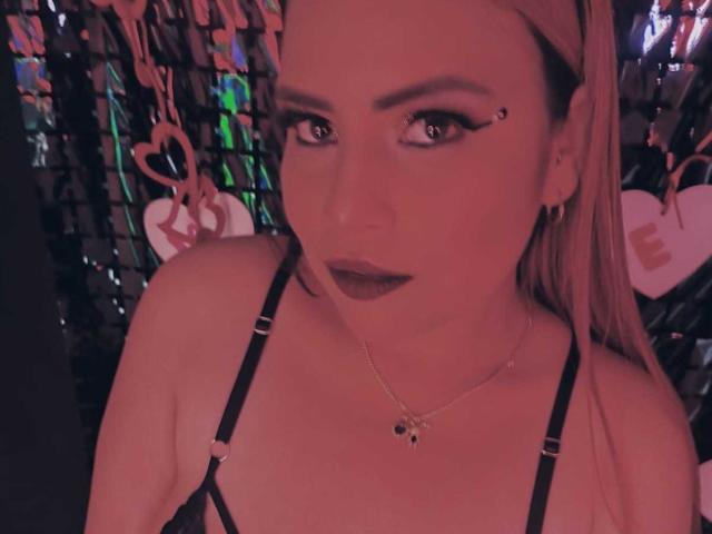JolieColette - Live porn &amp; sex cam - 20091198