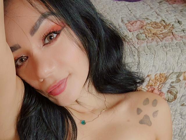 EmmaHariq - Sexe cam en vivo - 20091238