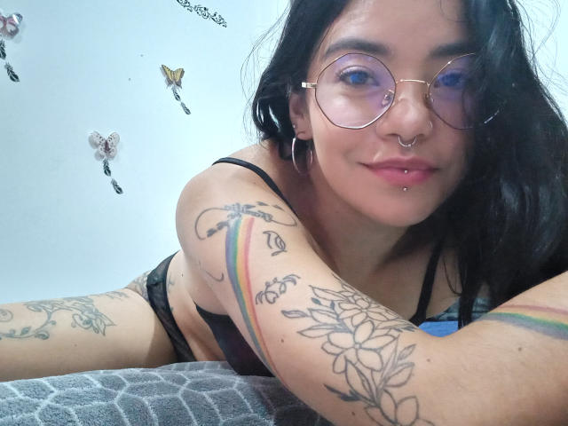 EmmaRuiz - Live sex cam - 20094942