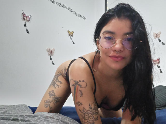 EmmaRuiz - Live sex cam - 20094950