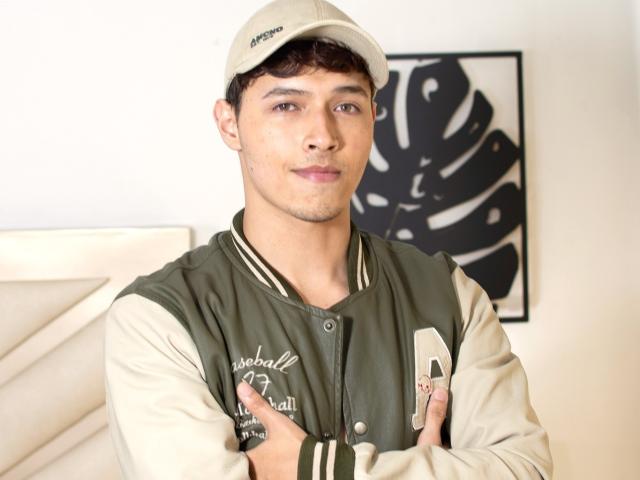 LiamAndrews - Live sexe cam - 20101862