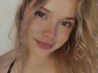 KateZoe - Live porn & sex cam - 20105186