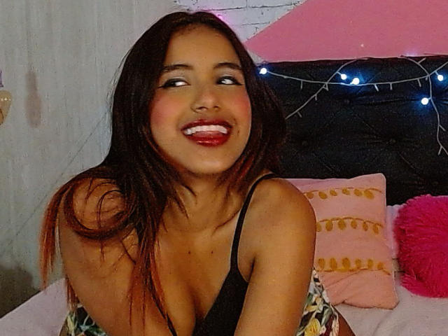 SaphiraFork - Live sex cam - 20105974