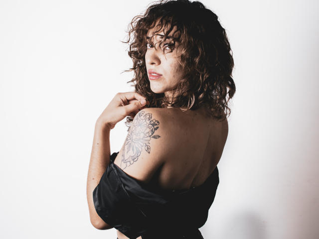 LuliWathson - Live sexe cam - 20109870