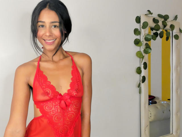 ElennaMoure - Sexe cam en vivo - 20110754