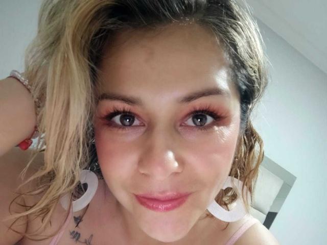 KeyLalia - Live sex cam - 20137838