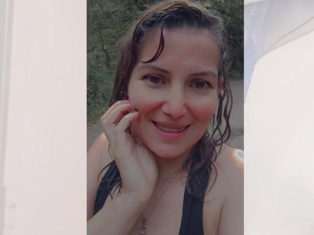 GiuliaAddams - Porno na żywo i seks kamera - 20147642