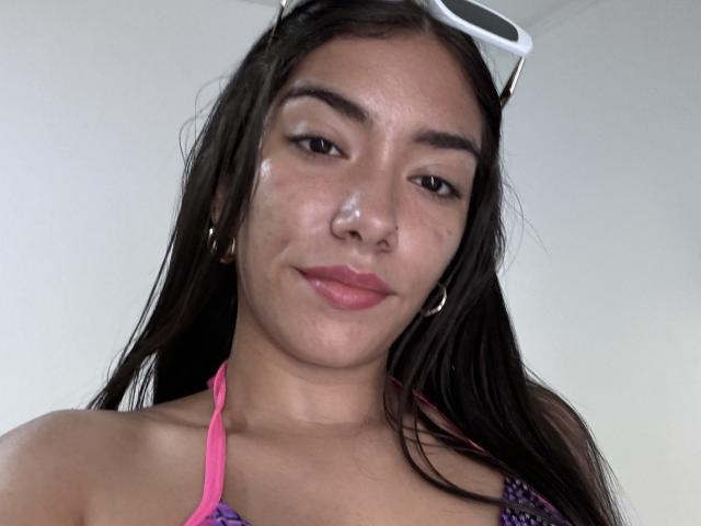 SharonKlart - Live sex cam - 20153762