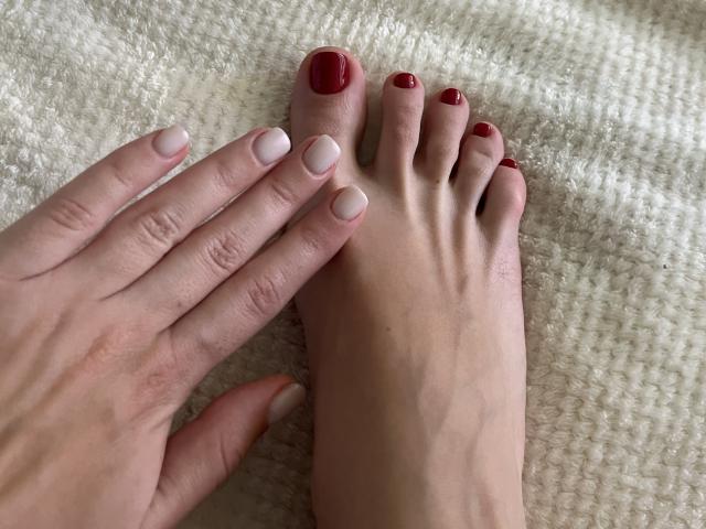 DivineKiki - Sexe cam en vivo - 20156718