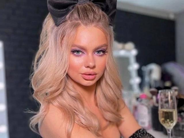 MichellKorthy - Live sex cam - 20159250