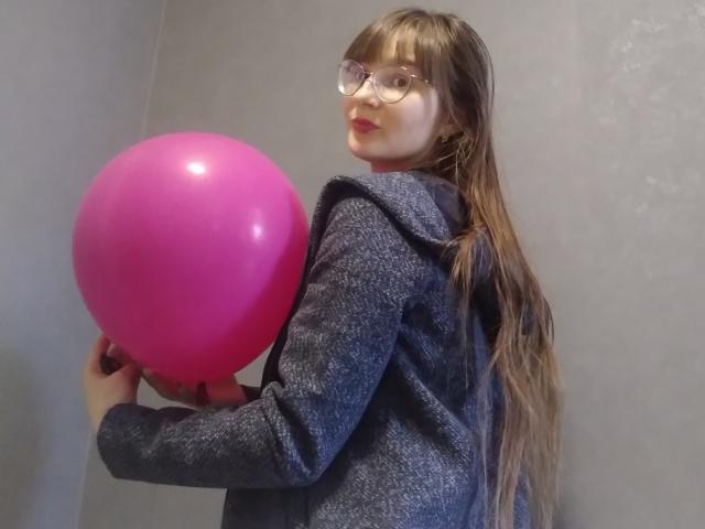 KiraGoldens - Live porn &amp; sex cam - 20160662