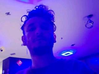 DavydWolfy69 - Live porn &amp; sex cam - 20172598