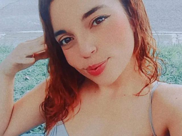 AmelieLee - Live sex cam - 20175646