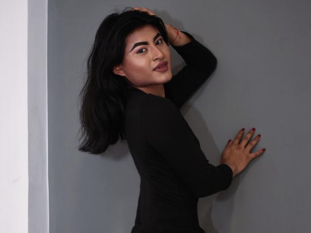 EllecttraAbance - Live Sex Cam - 20201910