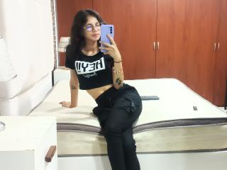AmyWattson - Live sex cam - 20202402
