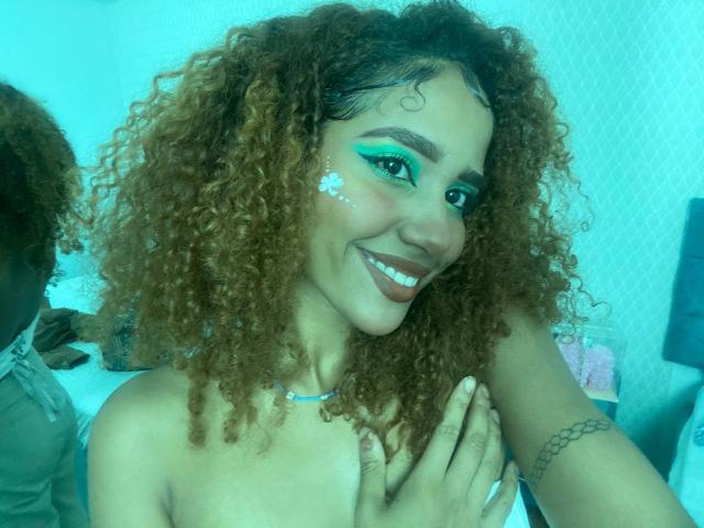 CinthiaWalker - Live sex cam - 20211946