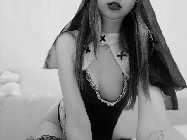 WollyMolly - Live sex cam - 20212106