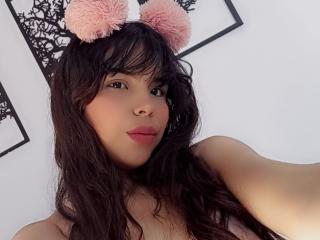 ElaineJones - Live porn &amp; sex cam - 20219222