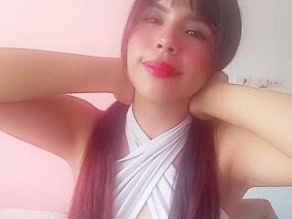 ElaineJones - Sexe cam en vivo - 20219878