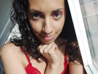 MoniqueCurlz - Live Sex Cam - 20229238