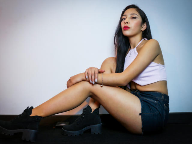 ZoeeSmith - Live sex cam - 20234830