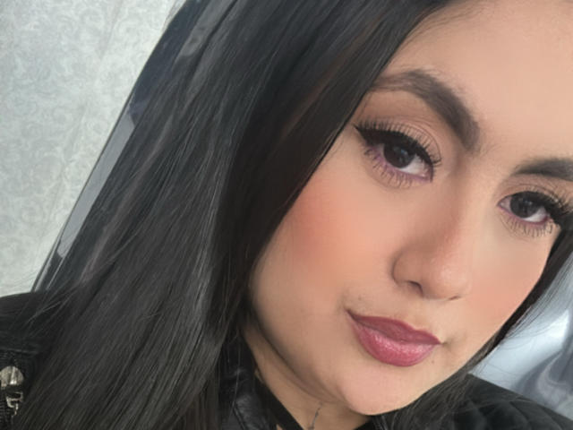 SaraRogers - Live sex cam - 20235786