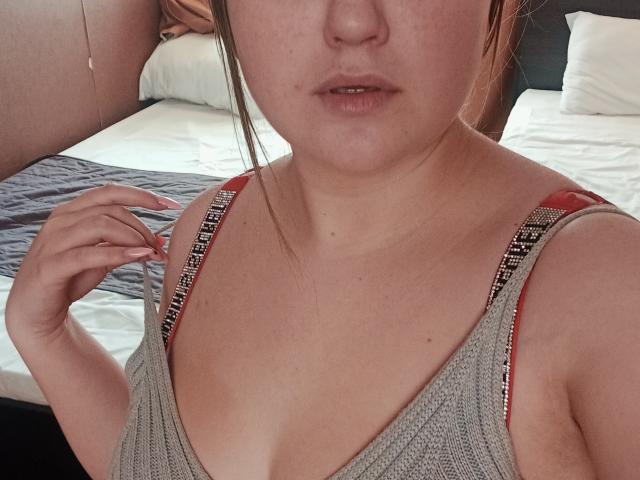 DiLaria - Live sexe cam - 20237142