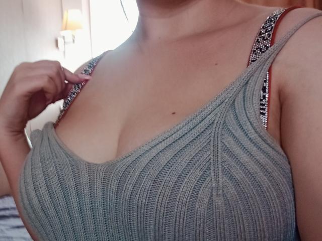 DiLaria - Live Sex Cam - 20237162