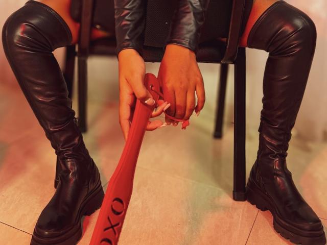 LoraineRioss - Live sexe cam - 20254822